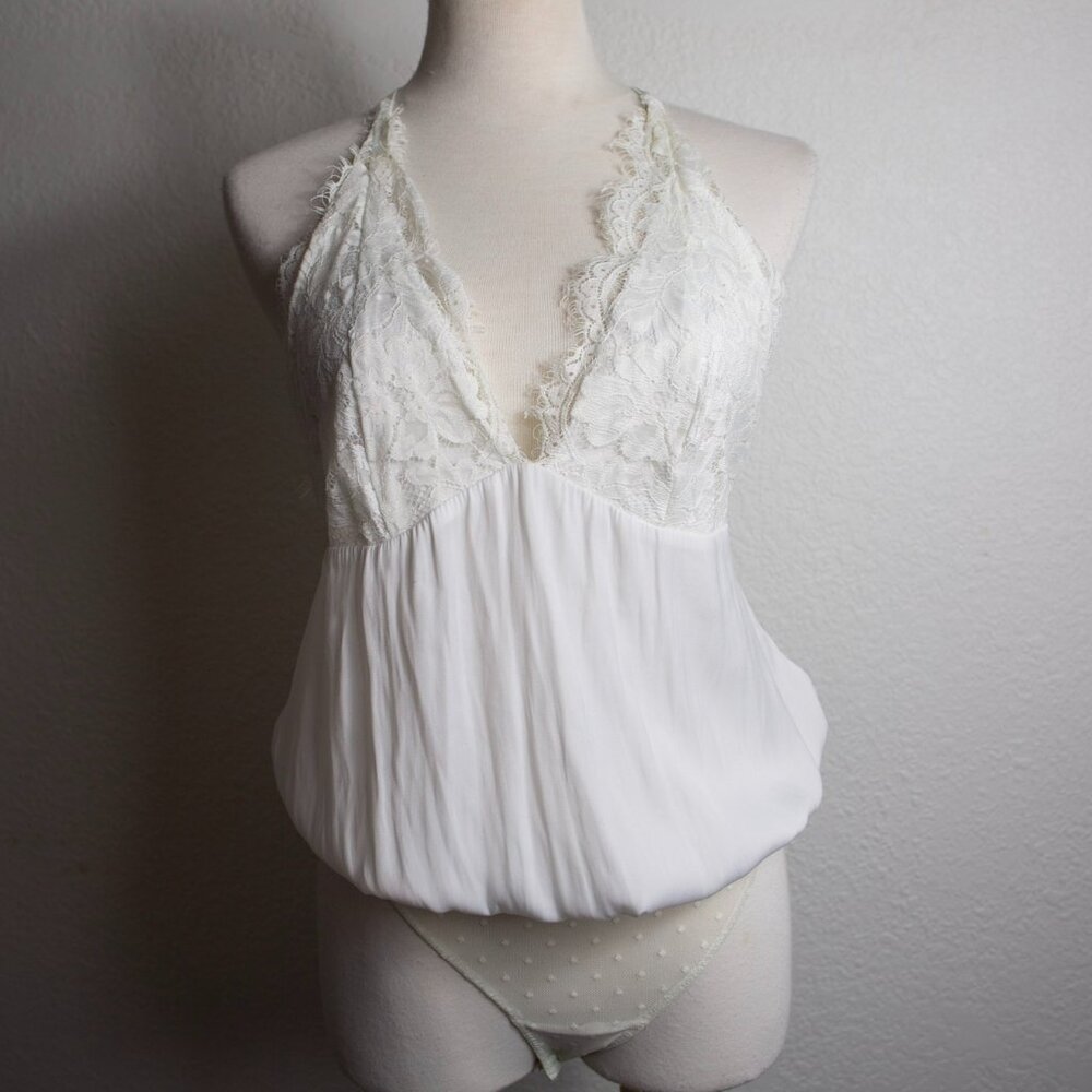 Free People Bodysuit Lacy White Size Small